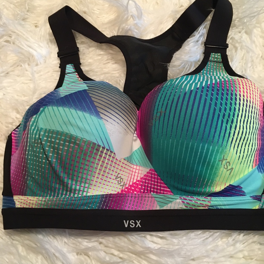 Victoria’s Secret VSX sports bra 36dd
